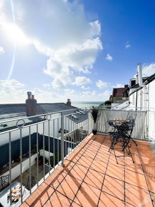 Вилла *Stunning* The Botanist Rest Ventnor Iow Экстерьер фото